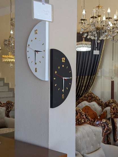 ‏🕰️ ساعة الدولفين - تحفة الزوايا الأنيقة ‏لأول مرة في الجزائر، ساعة حائط بوجهين… تصميم يغيّر قواعد الديكور